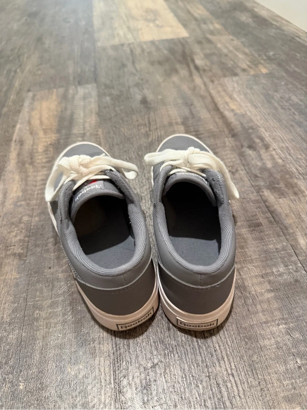 Reebok unisex women’s